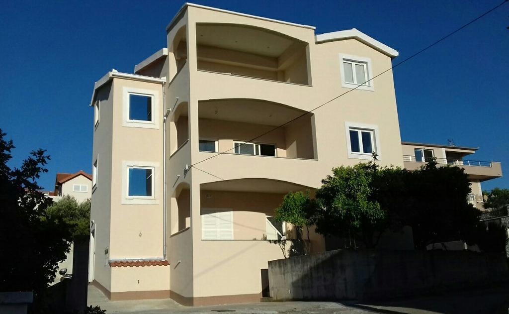 Apartments Marija Trogir Exterior photo